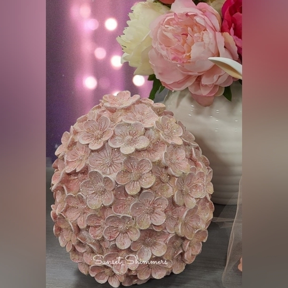 Sparkly PINK 9" 3D FLORAL Easter EGG Figurine Statue Tabletop Decor New - Picture 2 of 4